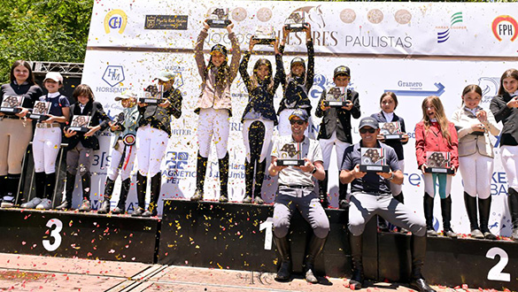 Equipe Fênix é a campeã da Taça FPH Mystic Rose Iniciante 2025